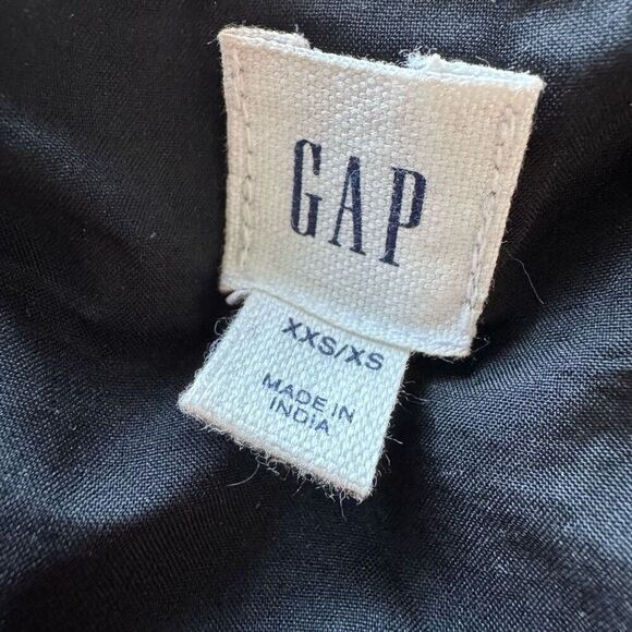 GAP Sequined Rainbow Top Size Small - Picture 5 of 6